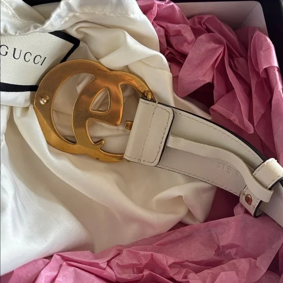 White Gucci Belt size 80
 100% authentic - Picture 7 of 11